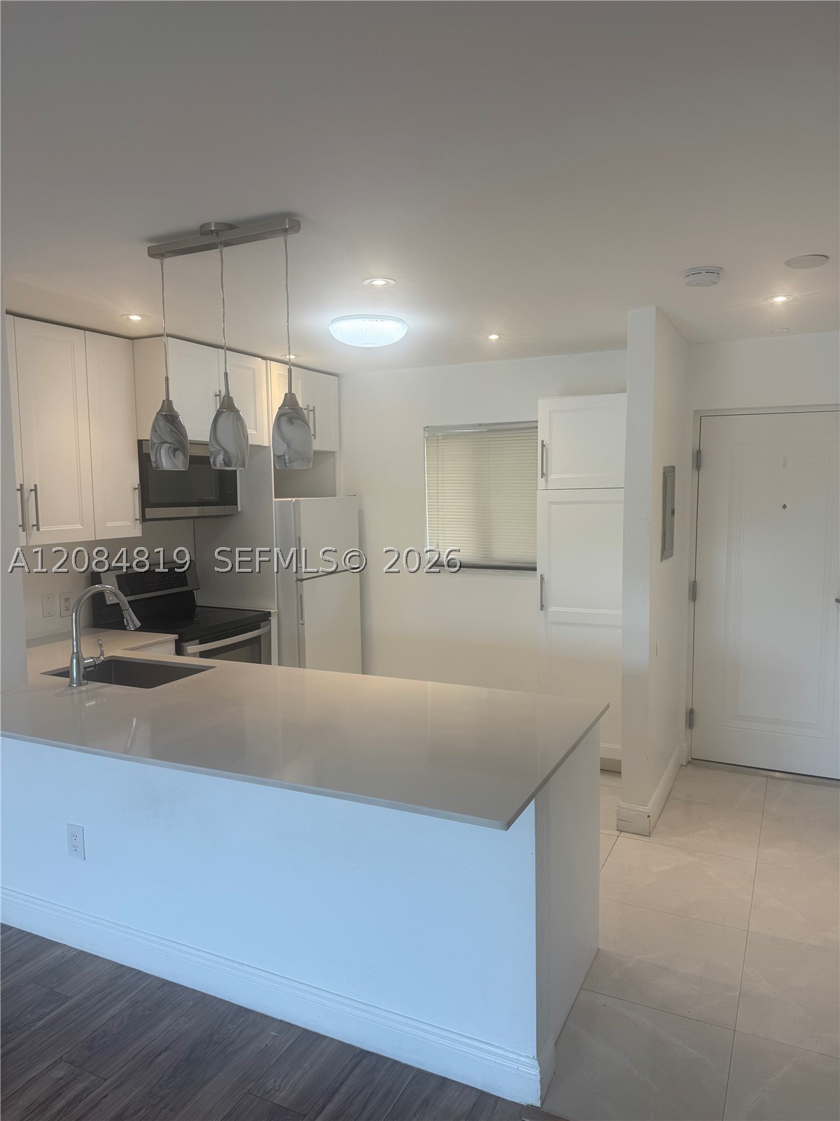 7810 Camino Real #i-306, Miami FL 33143