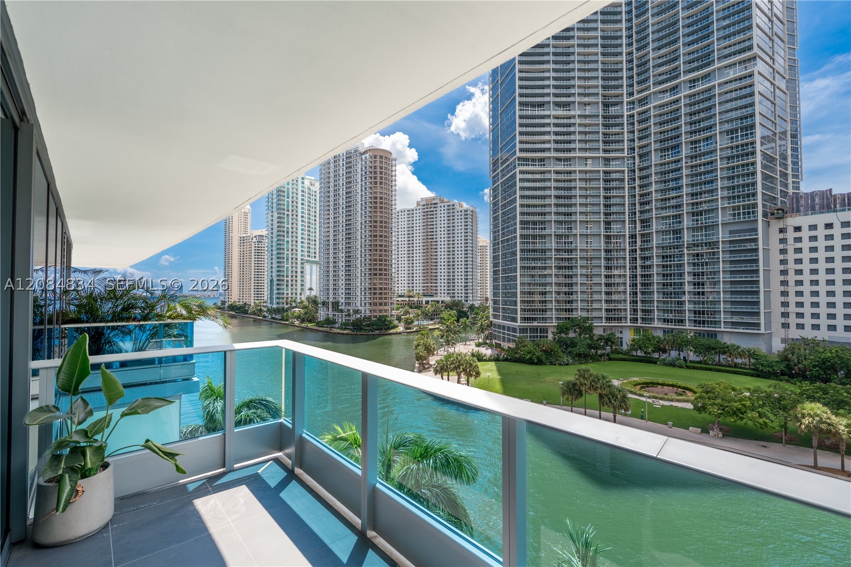 200 Biscayne Blvd Way #508, Miami FL 33131