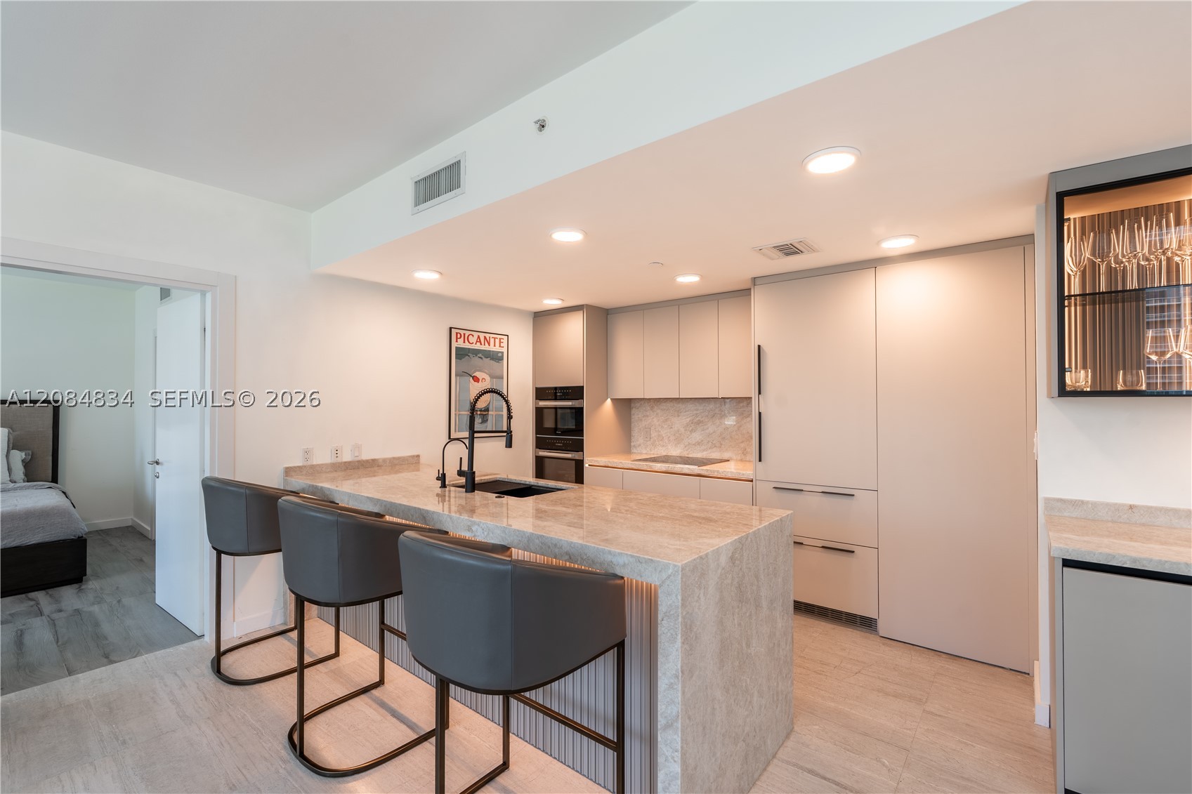 200 Biscayne Blvd Way #508, Miami FL 33131
