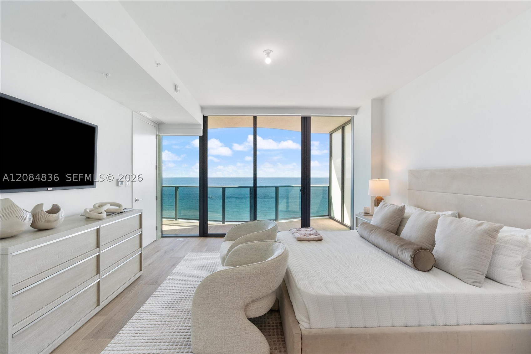 900 N Ocean Blvd #1506, Pompano Beach FL 33062