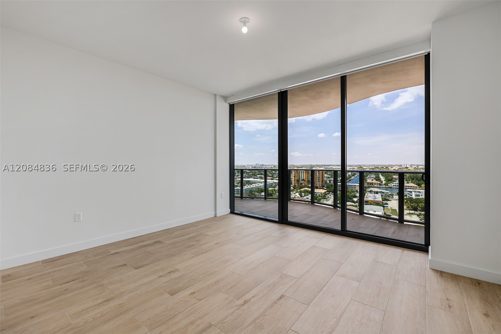 900 N Ocean Blvd #1506, Pompano Beach FL 33062