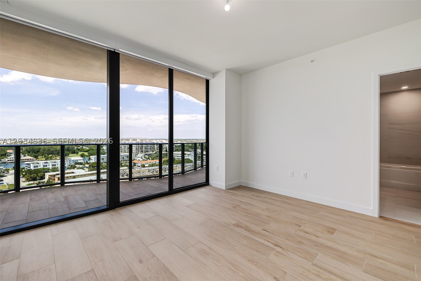 900 N Ocean Blvd #1506, Pompano Beach FL 33062
