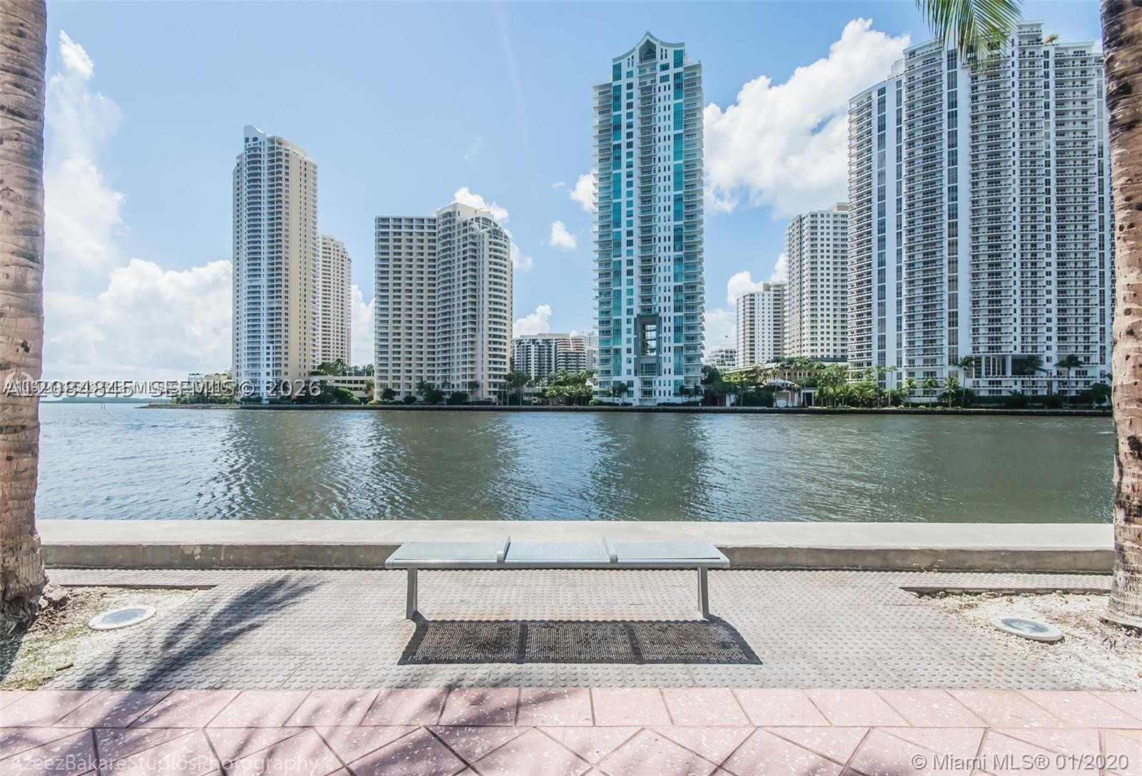 335 S Biscayne Blvd #2506, Miami FL 33131