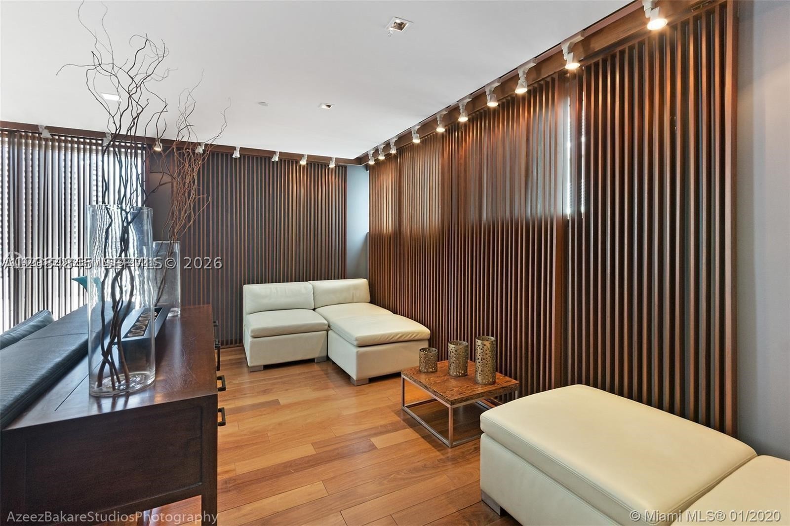 335 S Biscayne Blvd #2506, Miami FL 33131
