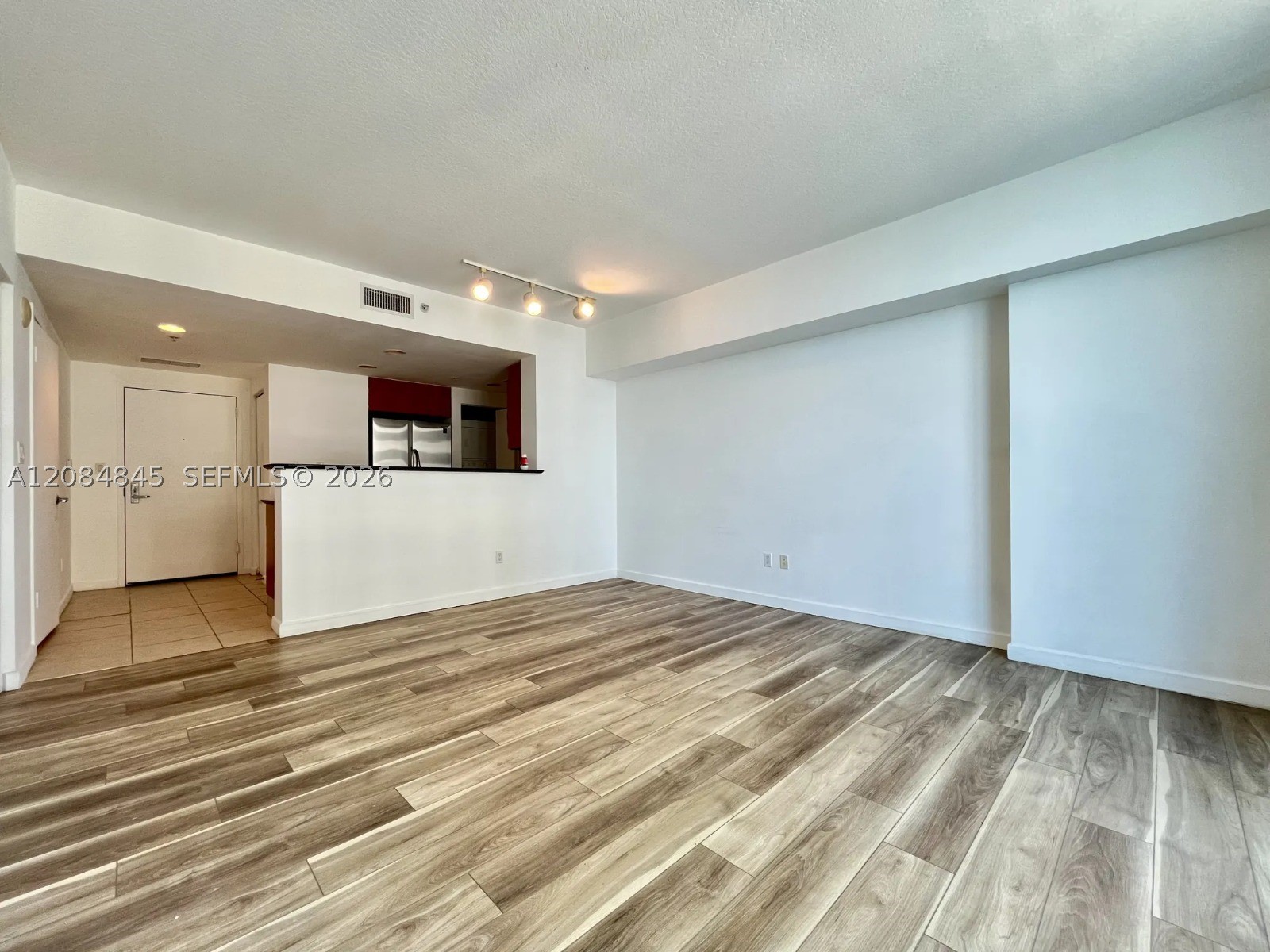 335 S Biscayne Blvd #2506, Miami FL 33131