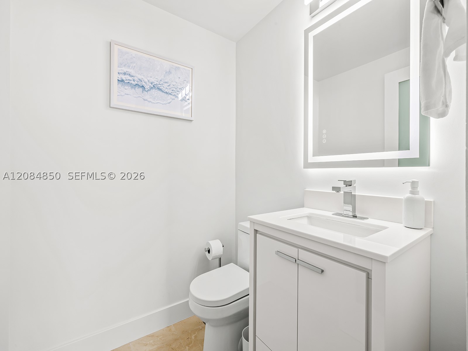 6365 Collins Ave #1911, Miami Beach FL 33141