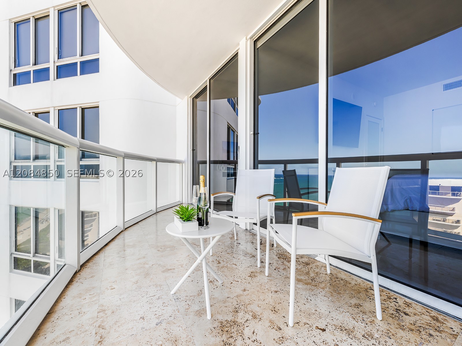 6365 Collins Ave #1911, Miami Beach FL 33141