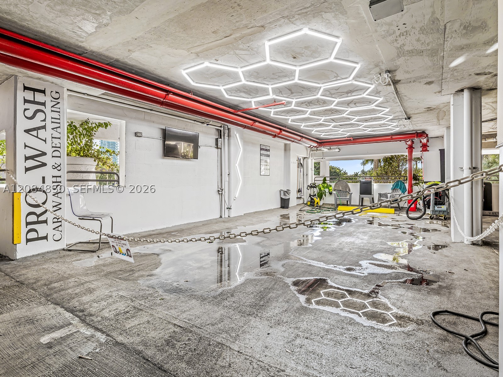 6365 Collins Ave #1911, Miami Beach FL 33141