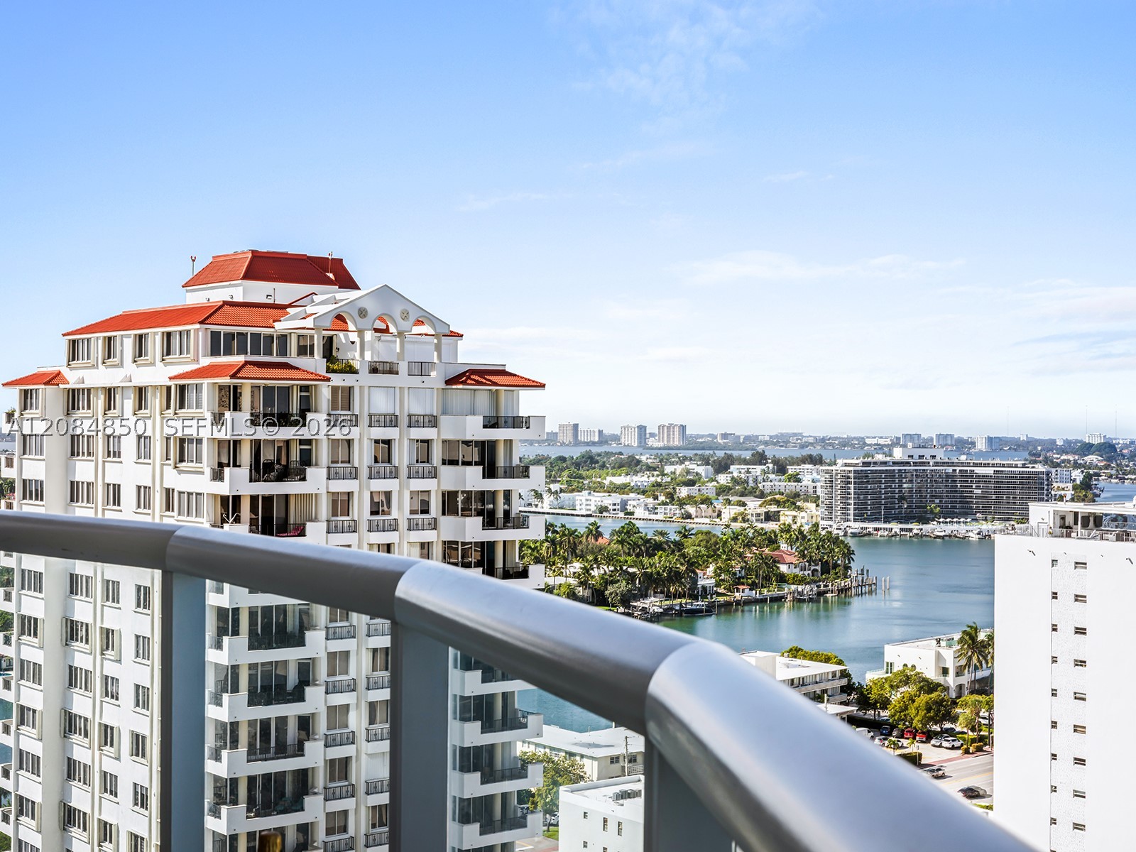6365 Collins Ave #1911, Miami Beach FL 33141