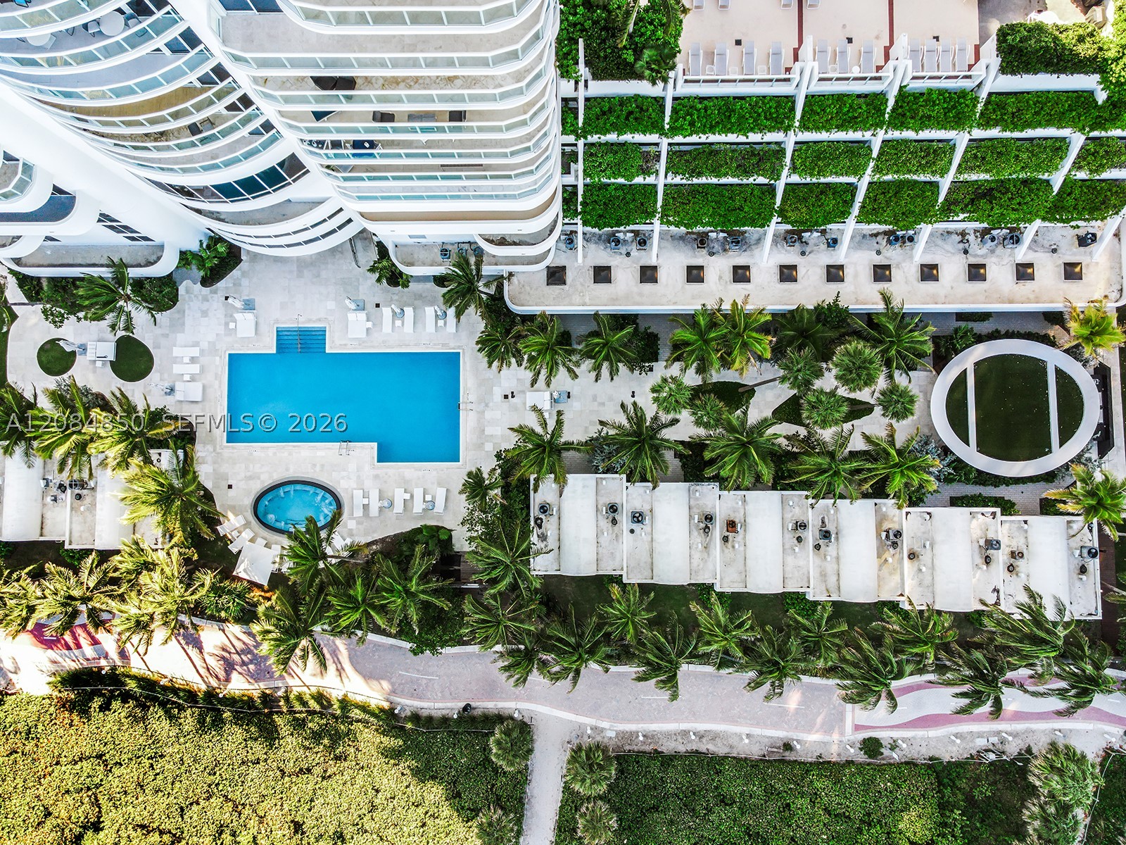 6365 Collins Ave #1911, Miami Beach FL 33141