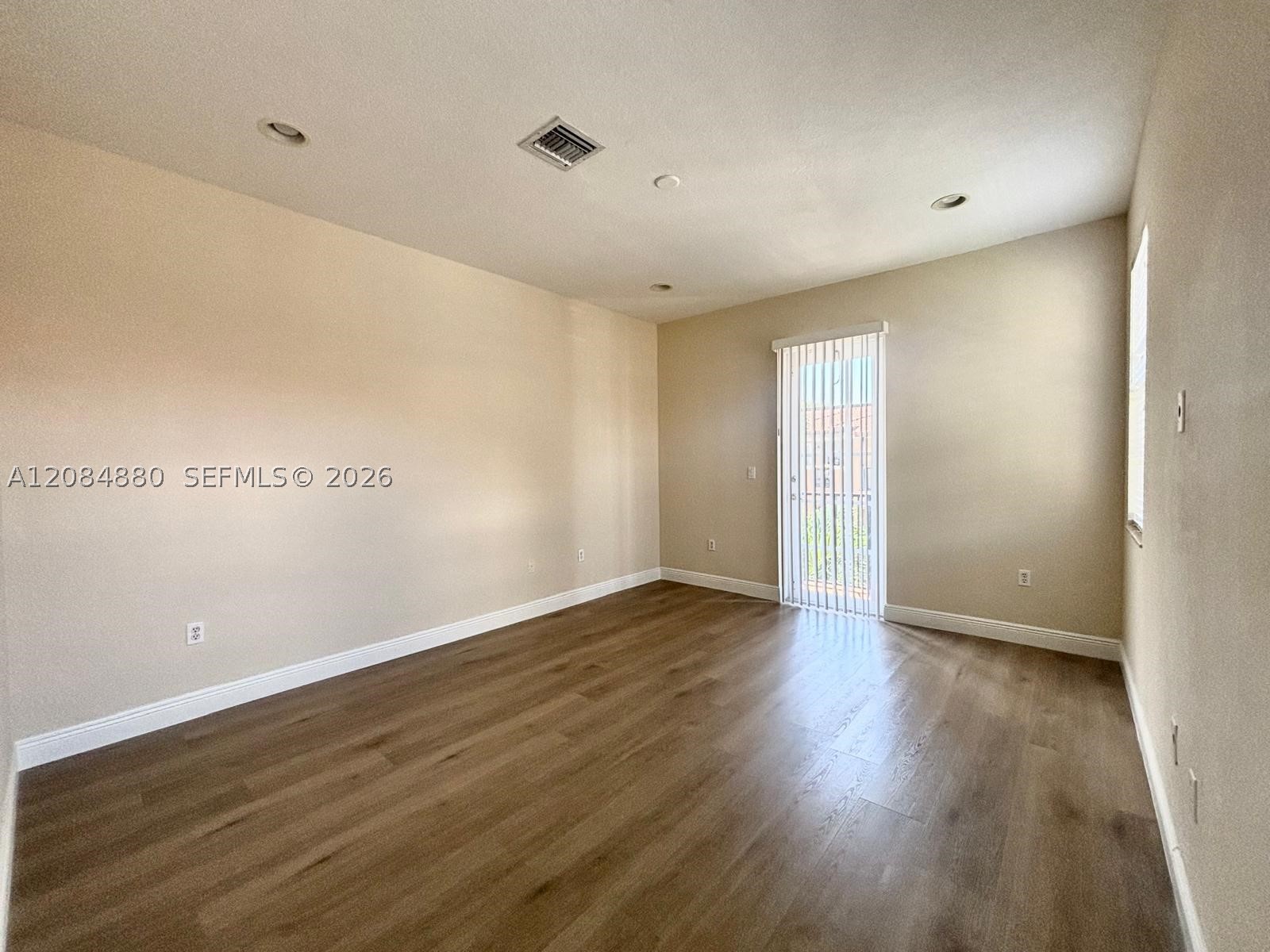 6965 Julia Gardens Dr, Coconut Creek FL 33073