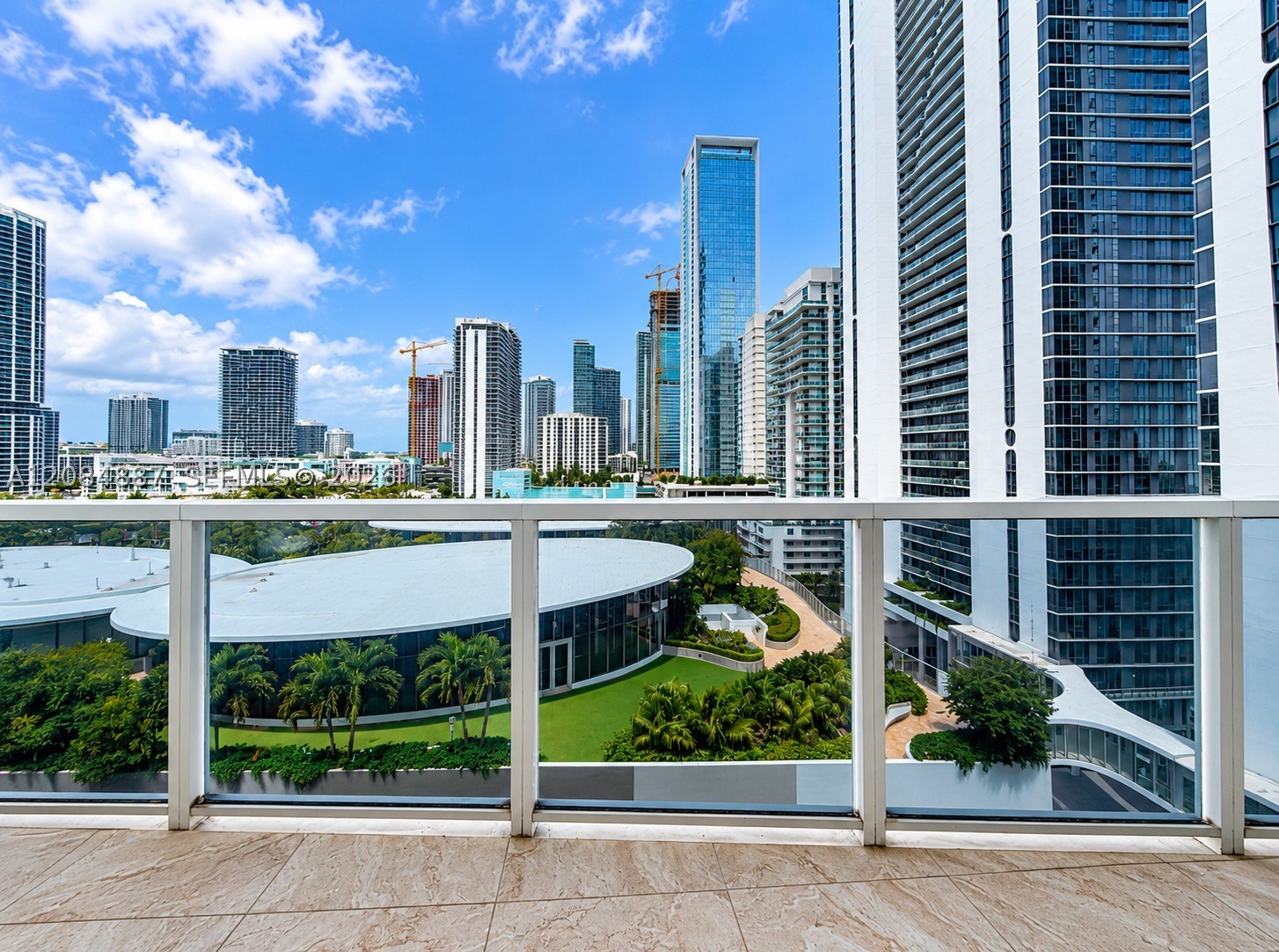 601 NE 23rd St #1501, Miami FL 33137