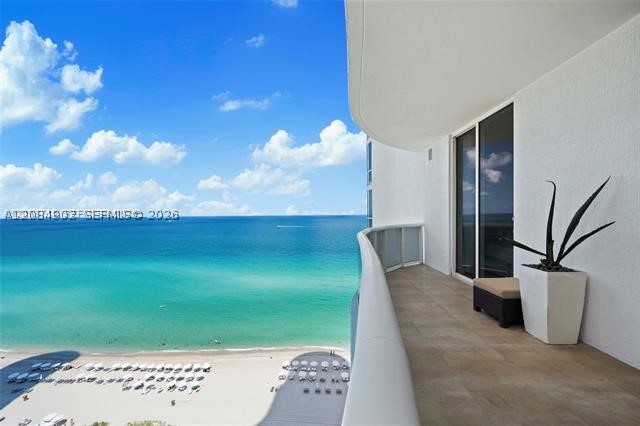 15901 Collins Ave #1502, Sunny Isles Beach FL 33160