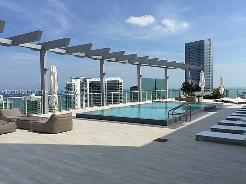 1100 S Miami Ave #1510, Miami FL 33130