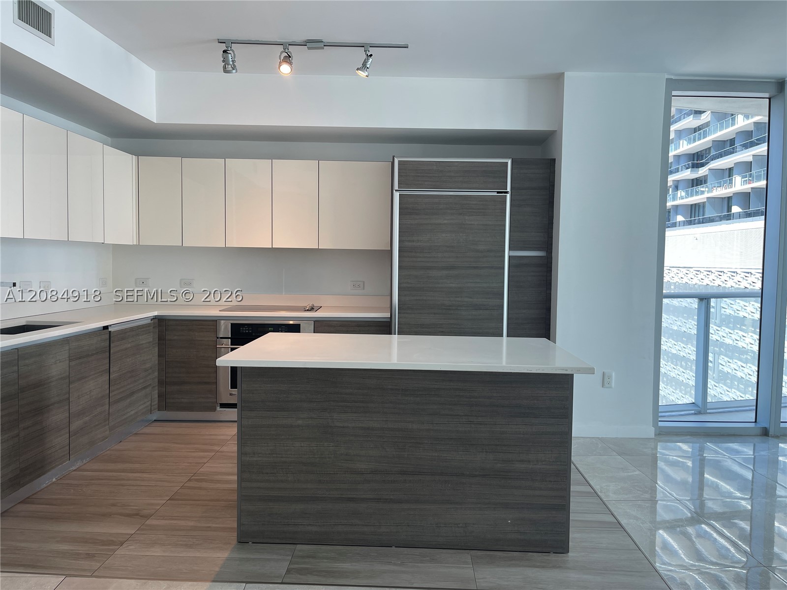 1100 S Miami Ave #1510, Miami FL 33130