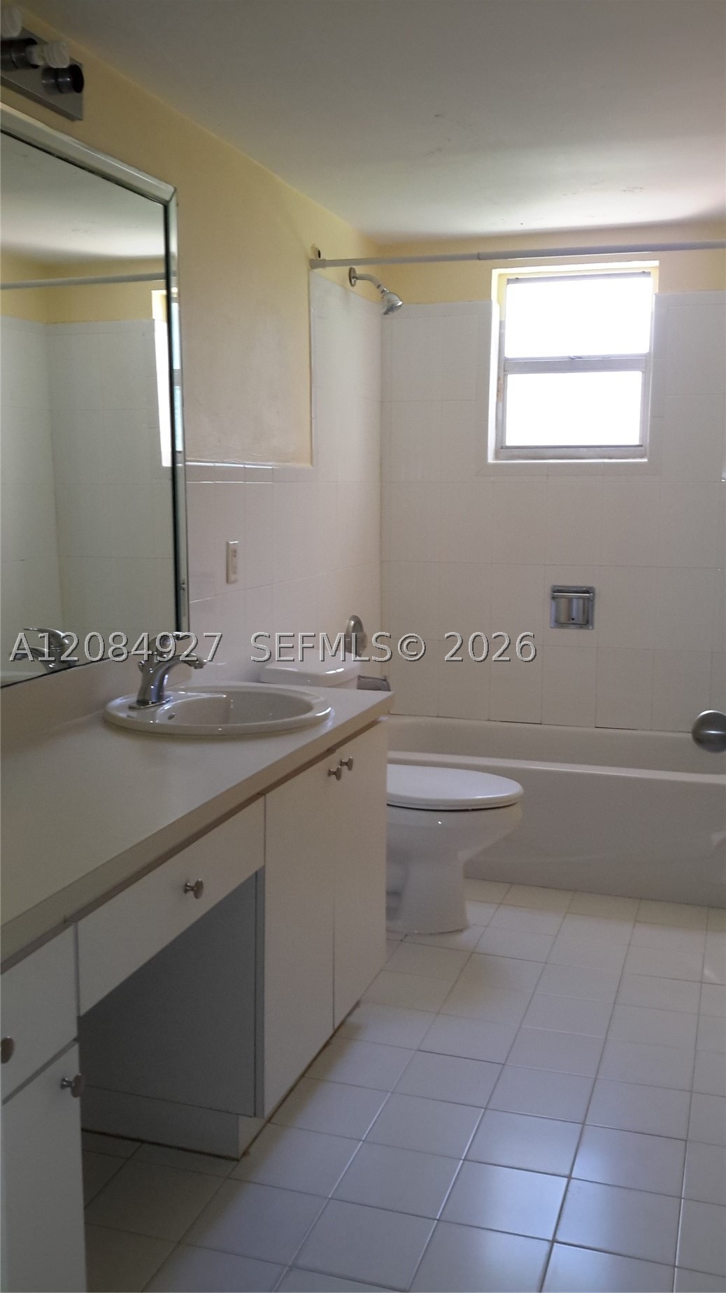 7400 Miami Lakes Dr #D101, Miami Lakes FL 33014