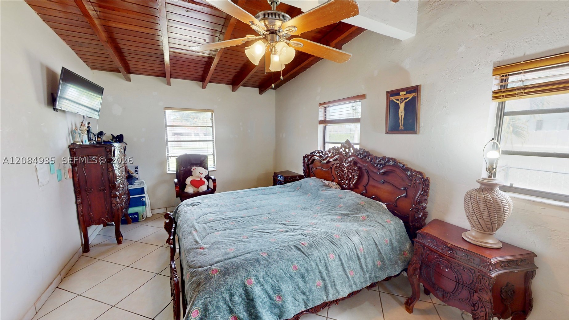 9940 SW 48th St, Miami FL 33165