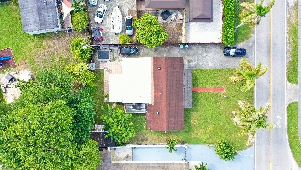 9940 SW 48th St, Miami FL 33165