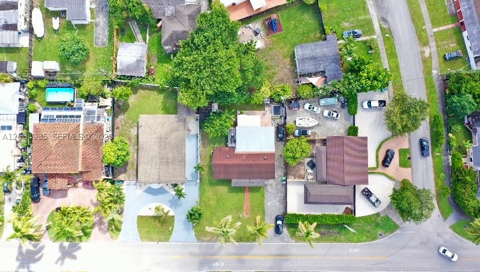 9940 SW 48th St, Miami FL 33165