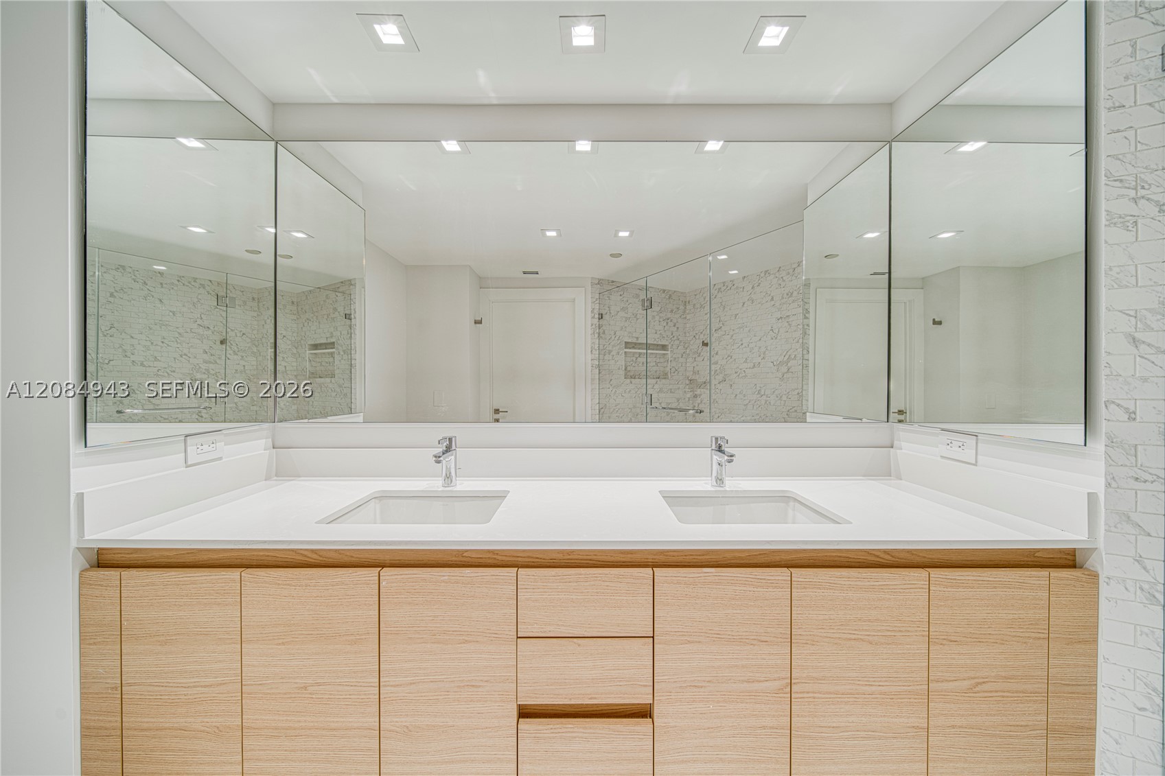 2127 Brickell Ave #1605, Miami FL 33129