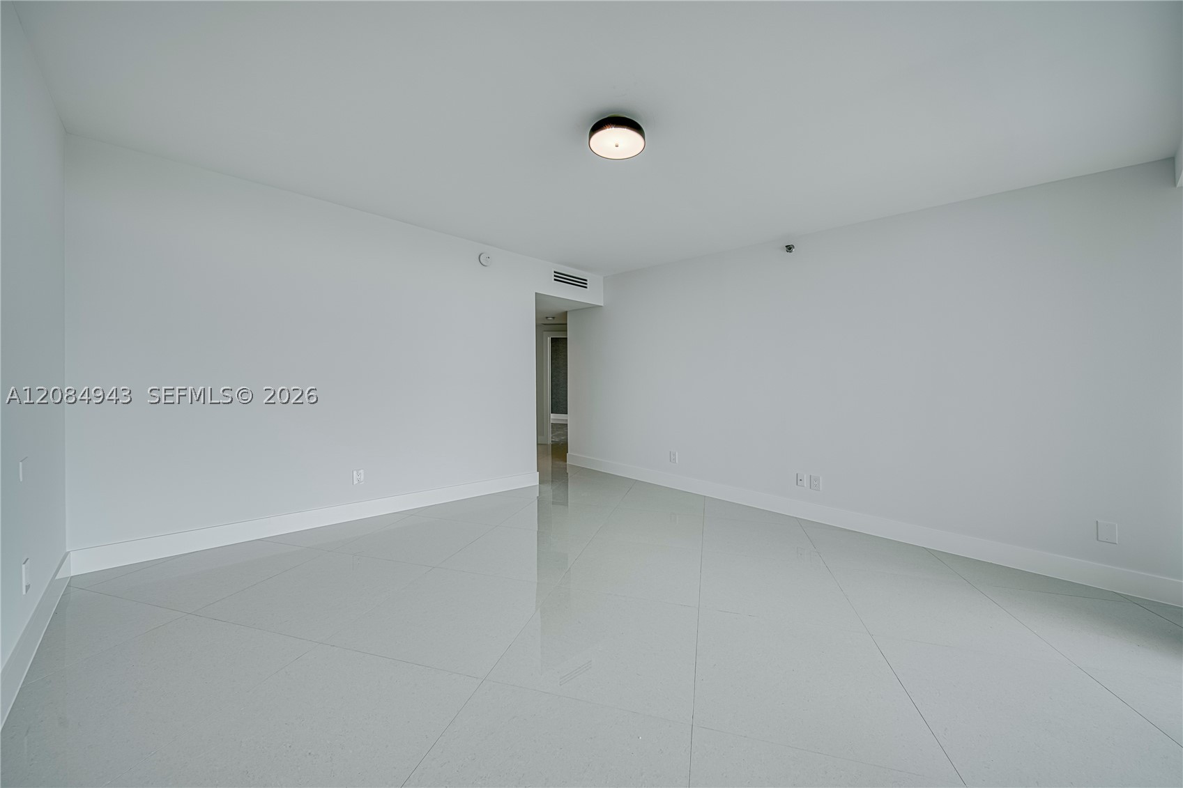 2127 Brickell Ave #1605, Miami FL 33129
