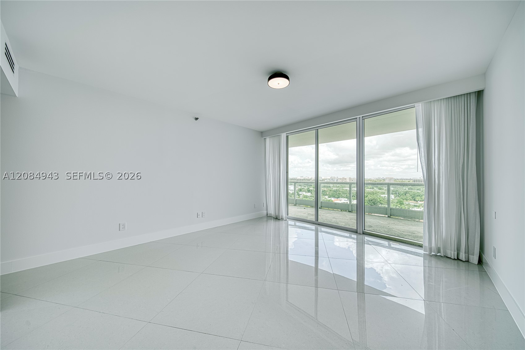 2127 Brickell Ave #1605, Miami FL 33129