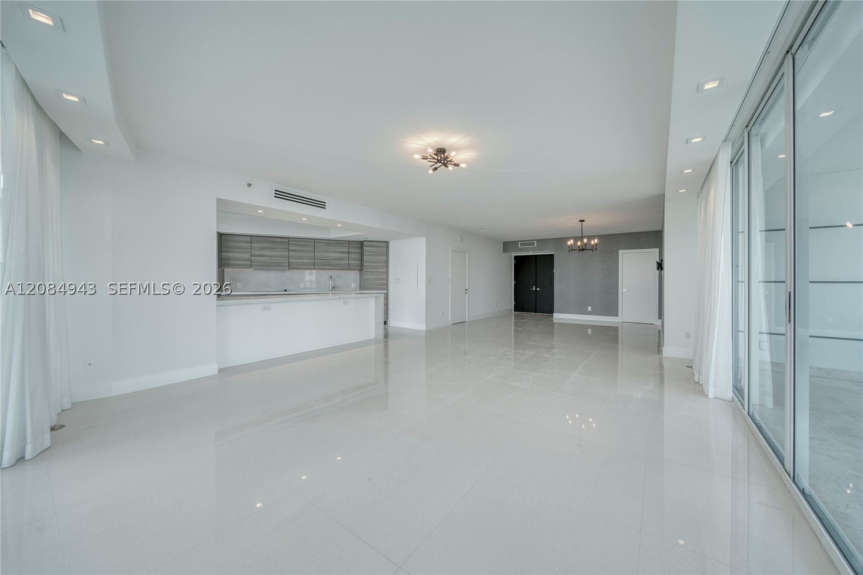 2127 Brickell Ave #1605, Miami FL 33129