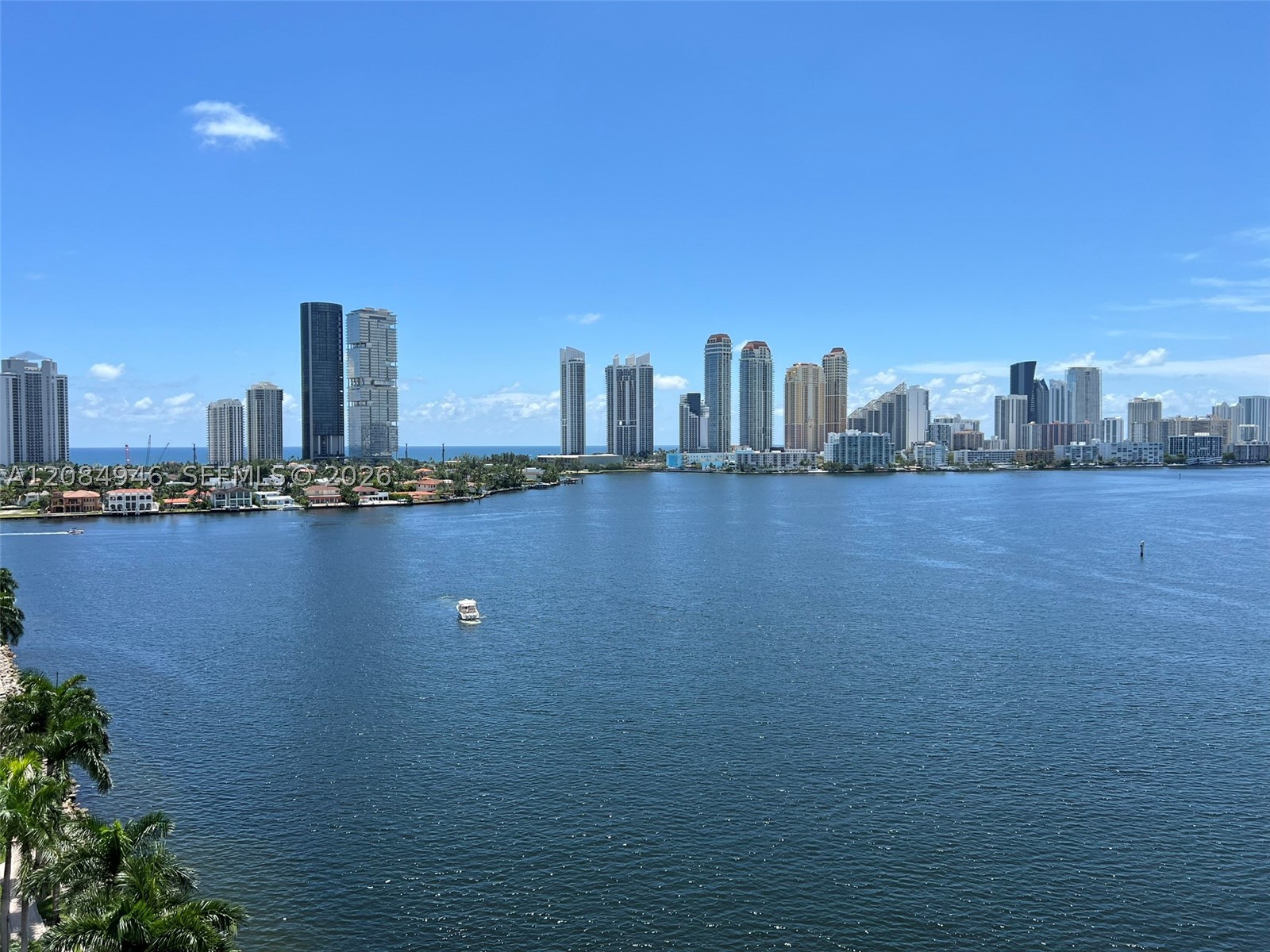 3530 Mystic Pointe Dr #1215, Aventura FL 33180