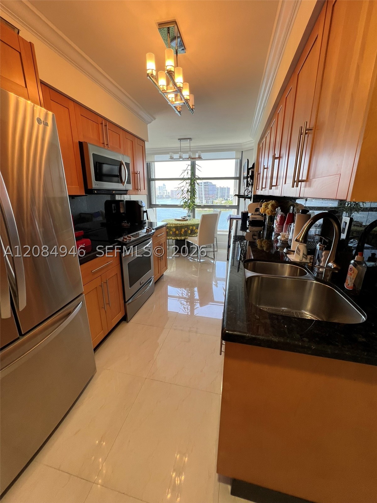 3530 Mystic Pointe Dr #1215, Aventura FL 33180
