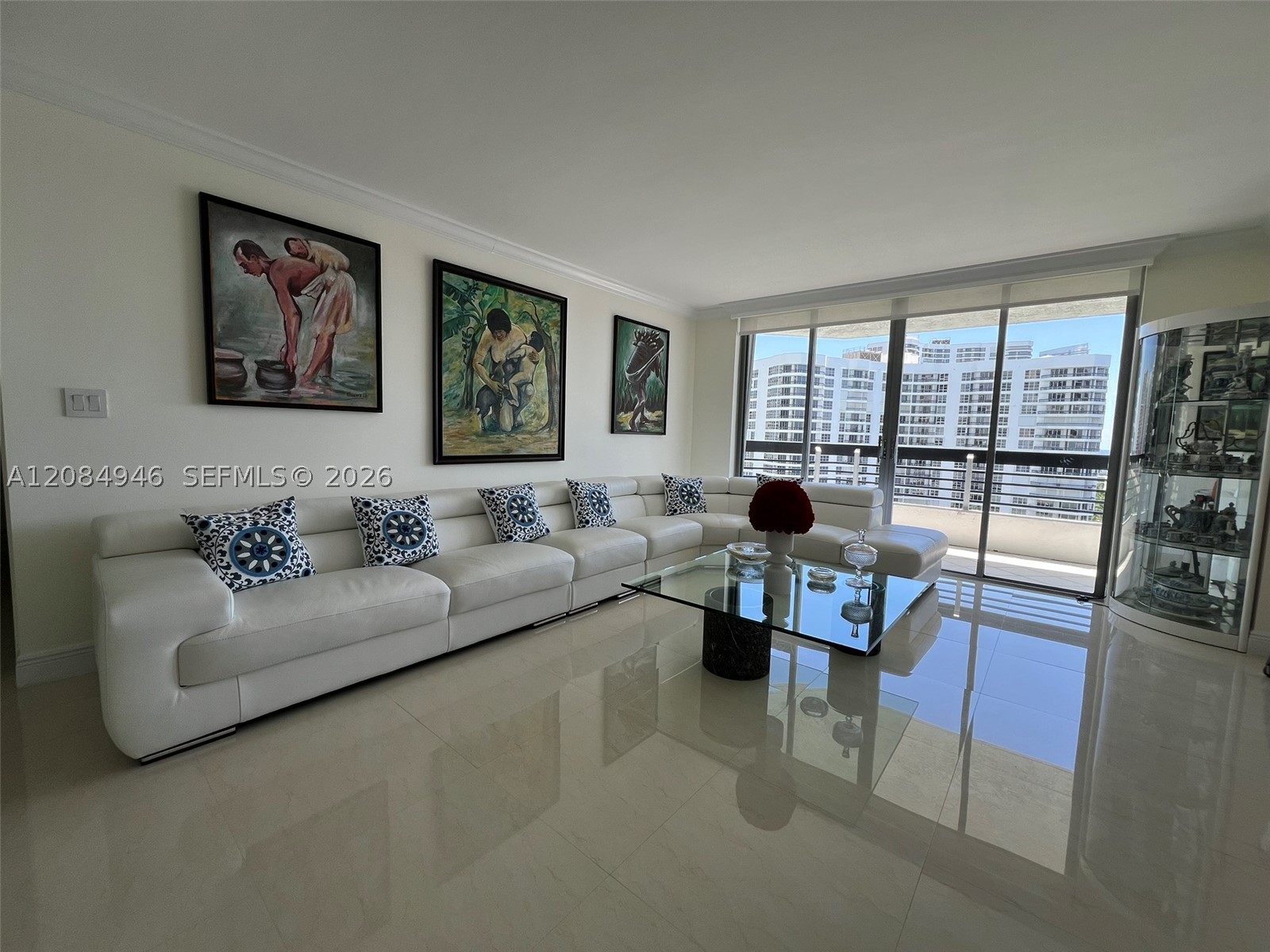 3530 Mystic Pointe Dr #1215, Aventura FL 33180