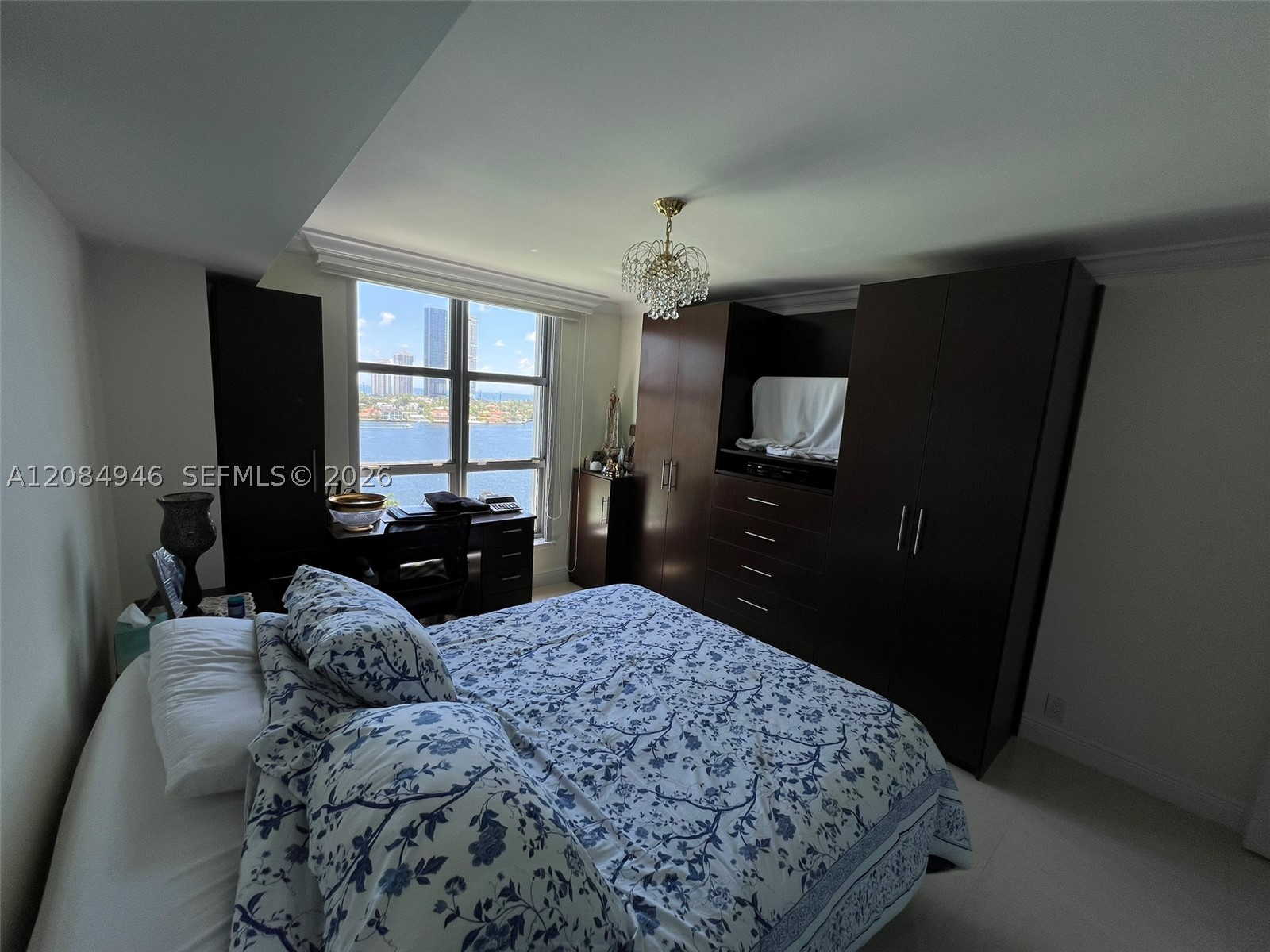 3530 Mystic Pointe Dr #1215, Aventura FL 33180