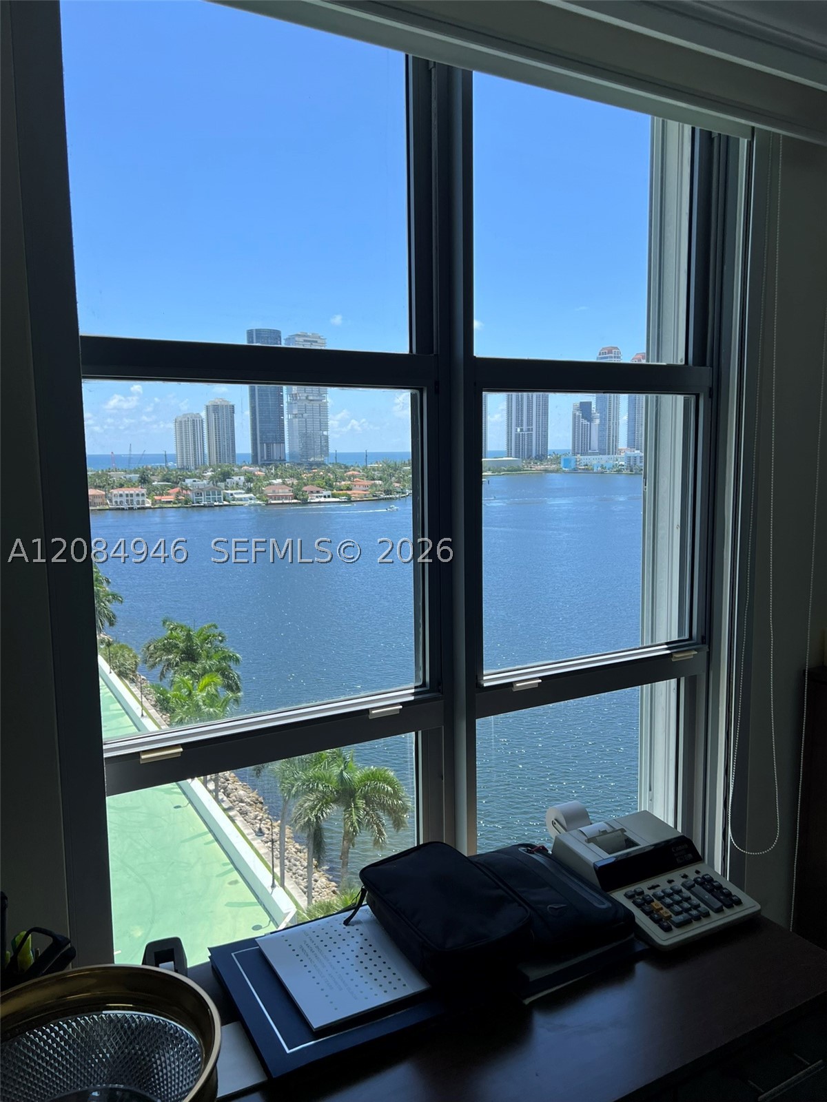 3530 Mystic Pointe Dr #1215, Aventura FL 33180