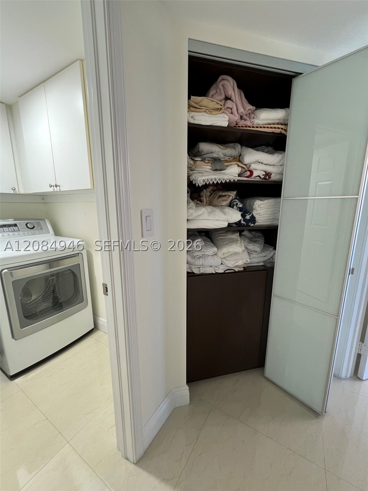 3530 Mystic Pointe Dr #1215, Aventura FL 33180