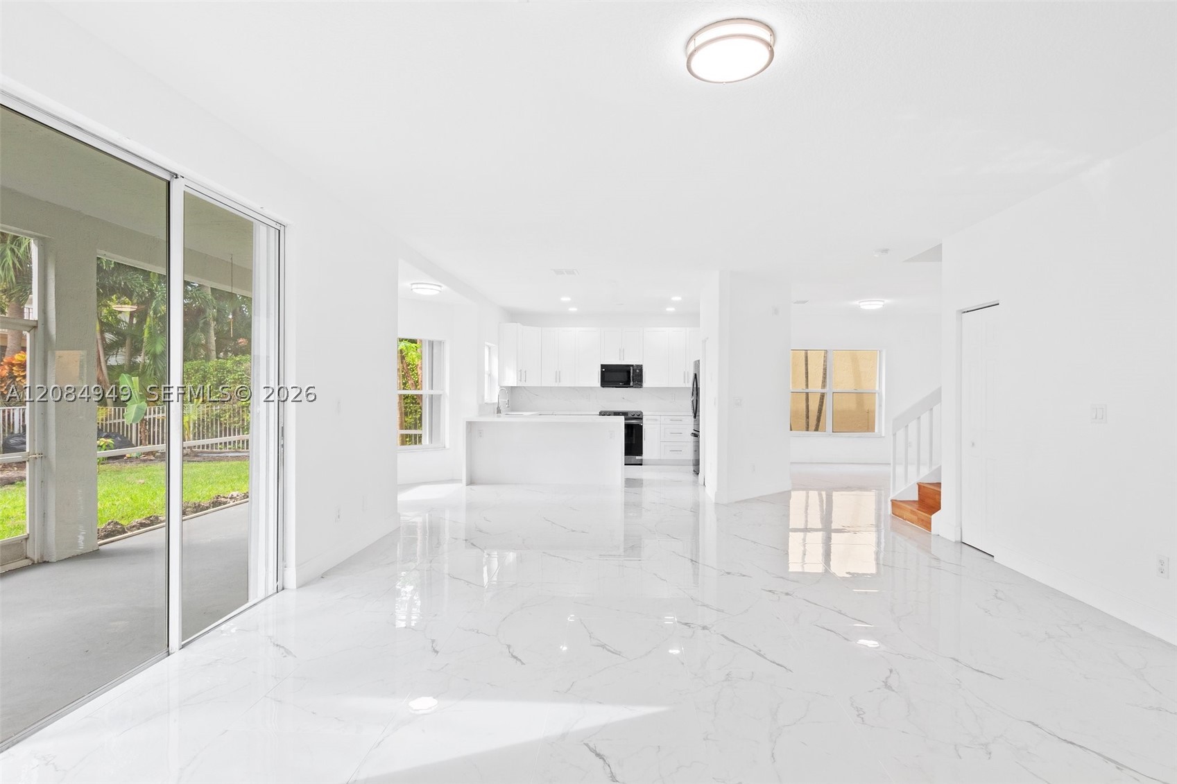 15842 SW 14th St, Pembroke Pines FL 33027