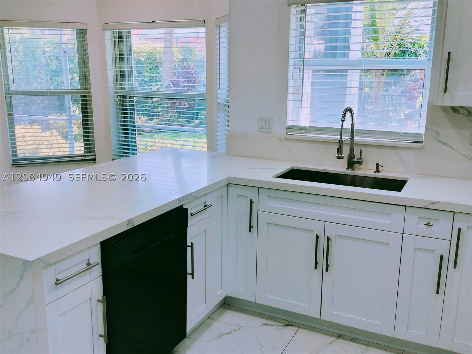 15842 SW 14th St, Pembroke Pines FL 33027