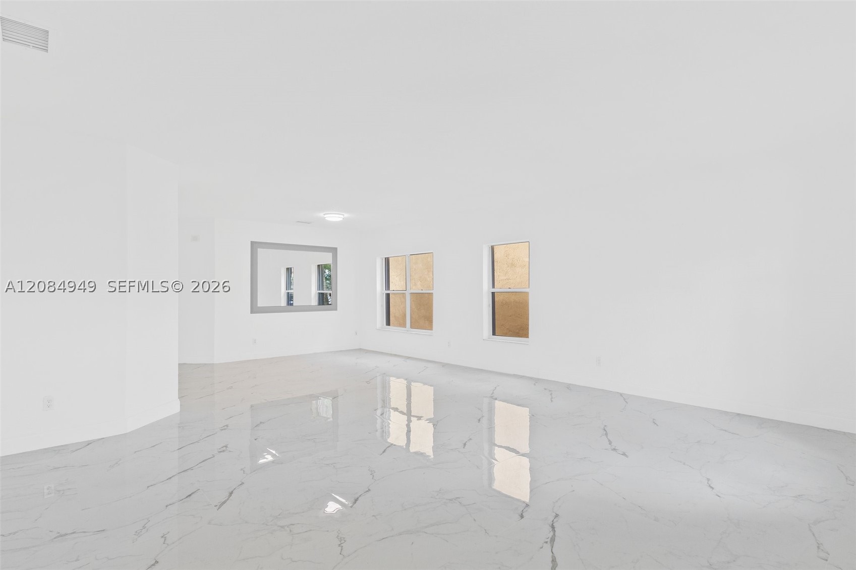 15842 SW 14th St, Pembroke Pines FL 33027
