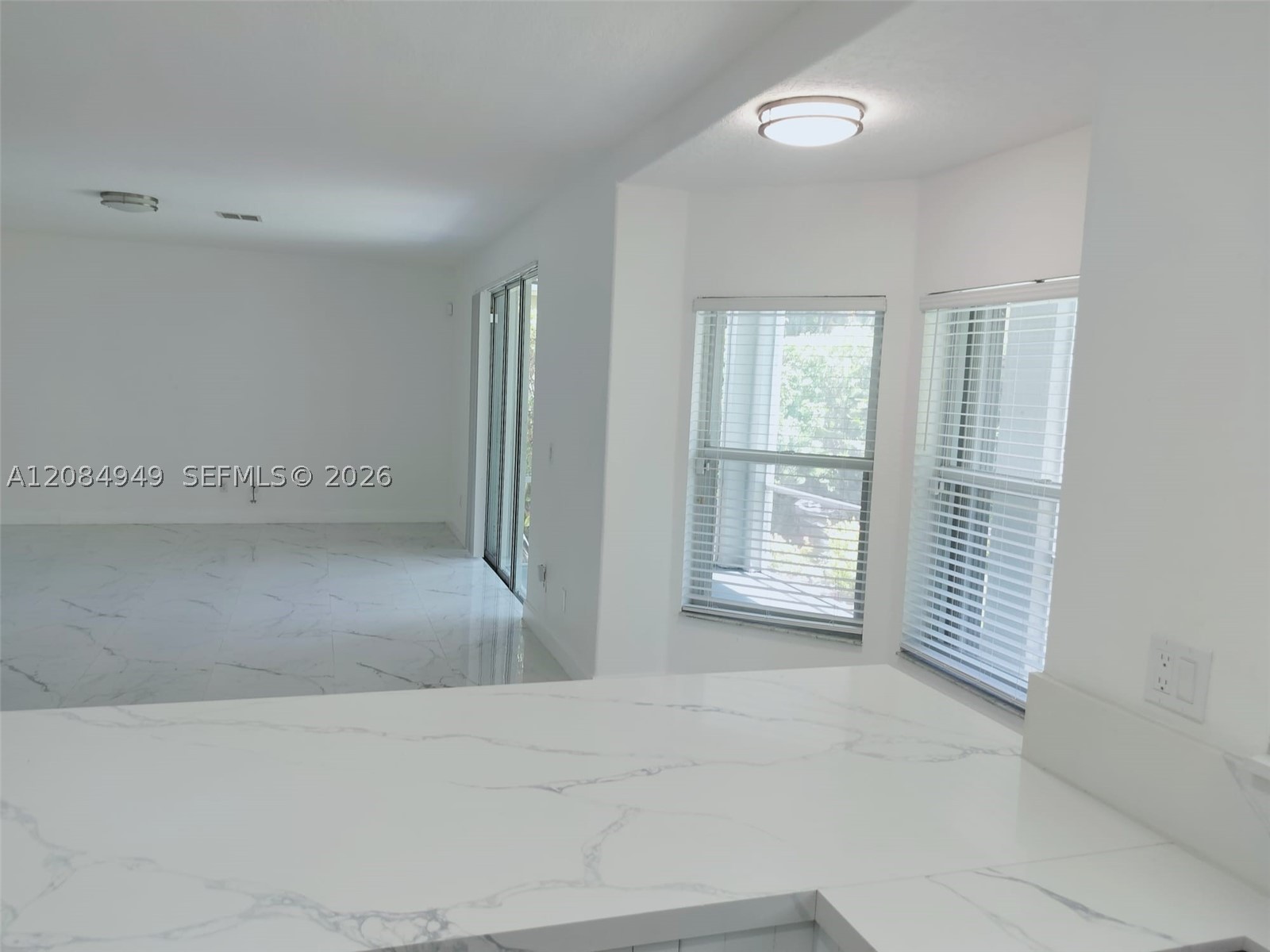 15842 SW 14th St, Pembroke Pines FL 33027