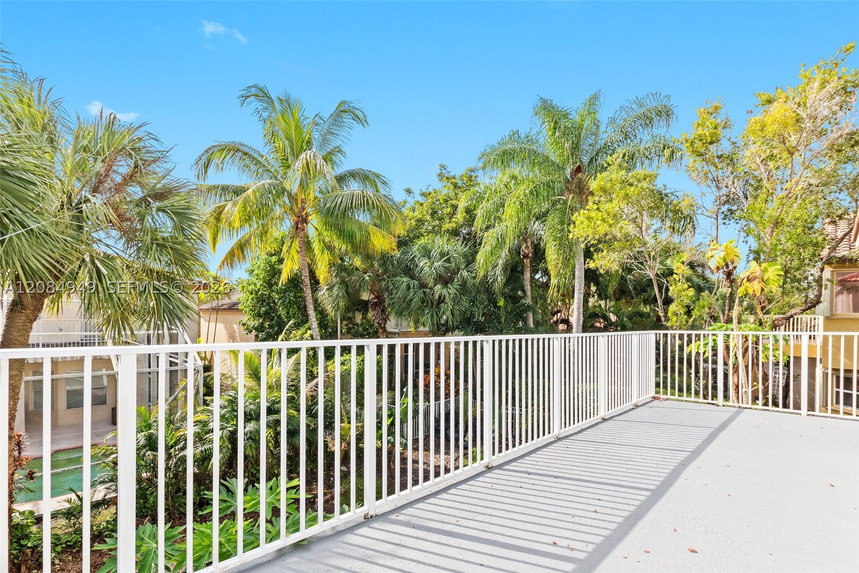 15842 SW 14th St, Pembroke Pines FL 33027