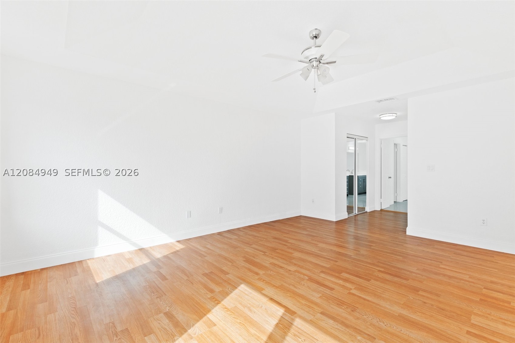 15842 SW 14th St, Pembroke Pines FL 33027