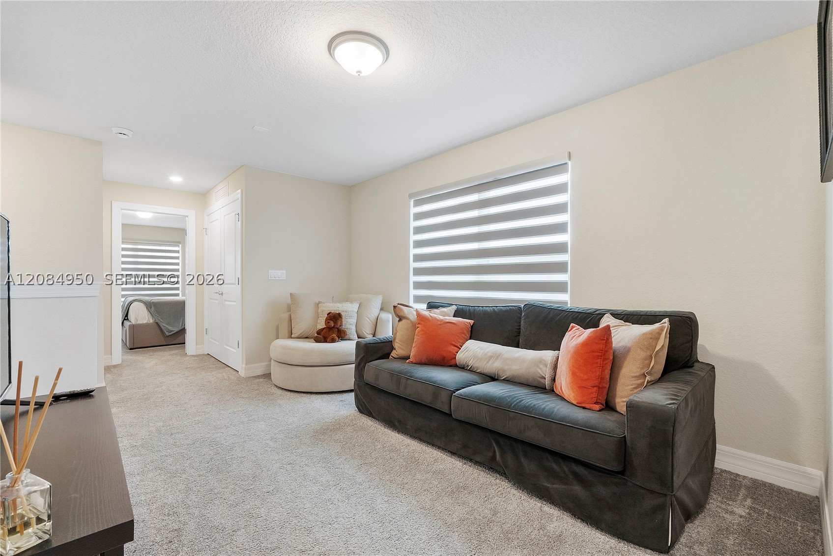 2905 Olivia Ave, Lauderdale Lakes FL 33311