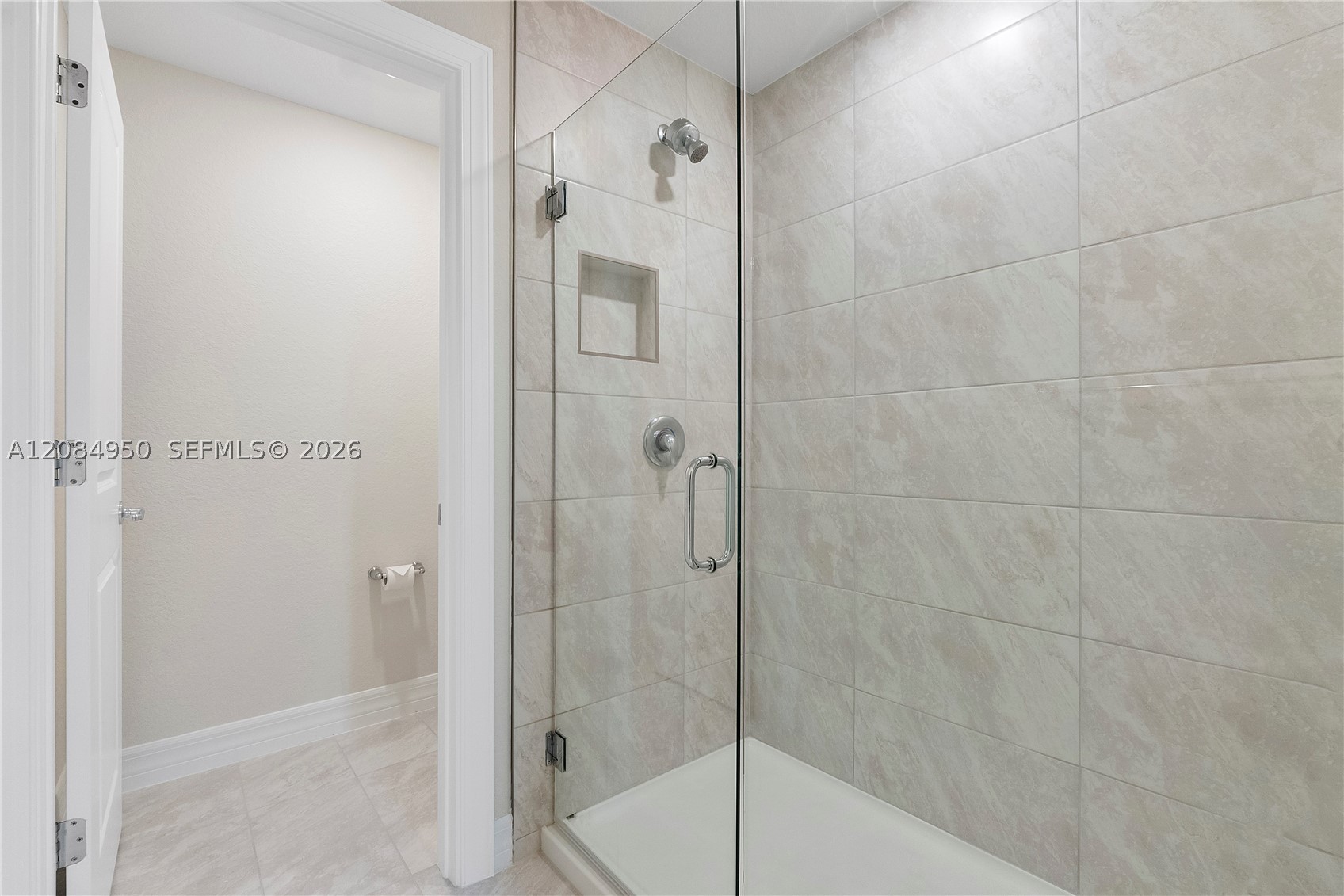 2905 Olivia Ave, Lauderdale Lakes FL 33311