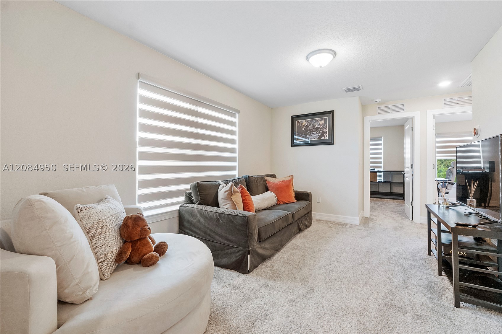 2905 Olivia Ave, Lauderdale Lakes FL 33311