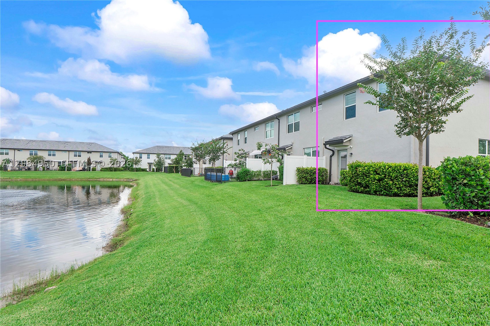 2905 Olivia Ave, Lauderdale Lakes FL 33311