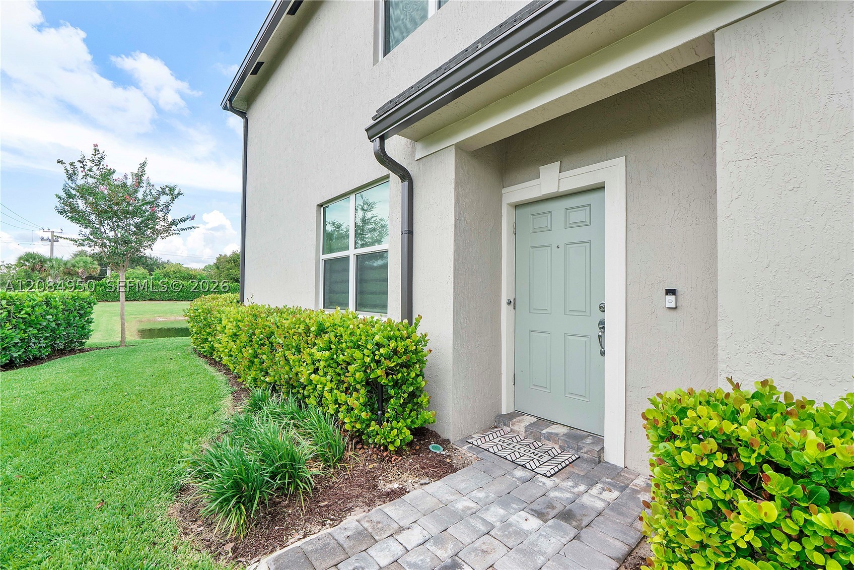 2905 Olivia Ave, Lauderdale Lakes FL 33311