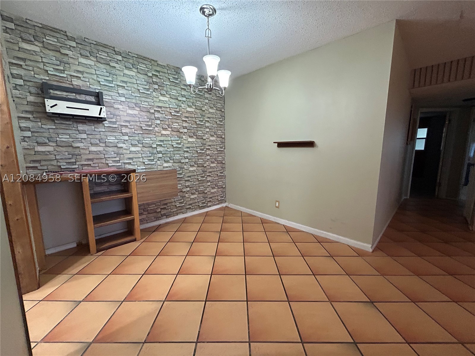 250 Layne Blvd #310, Hallandale Beach FL 33009