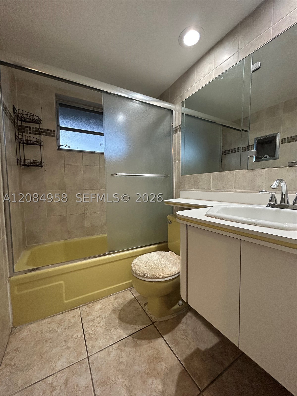 250 Layne Blvd #310, Hallandale Beach FL 33009