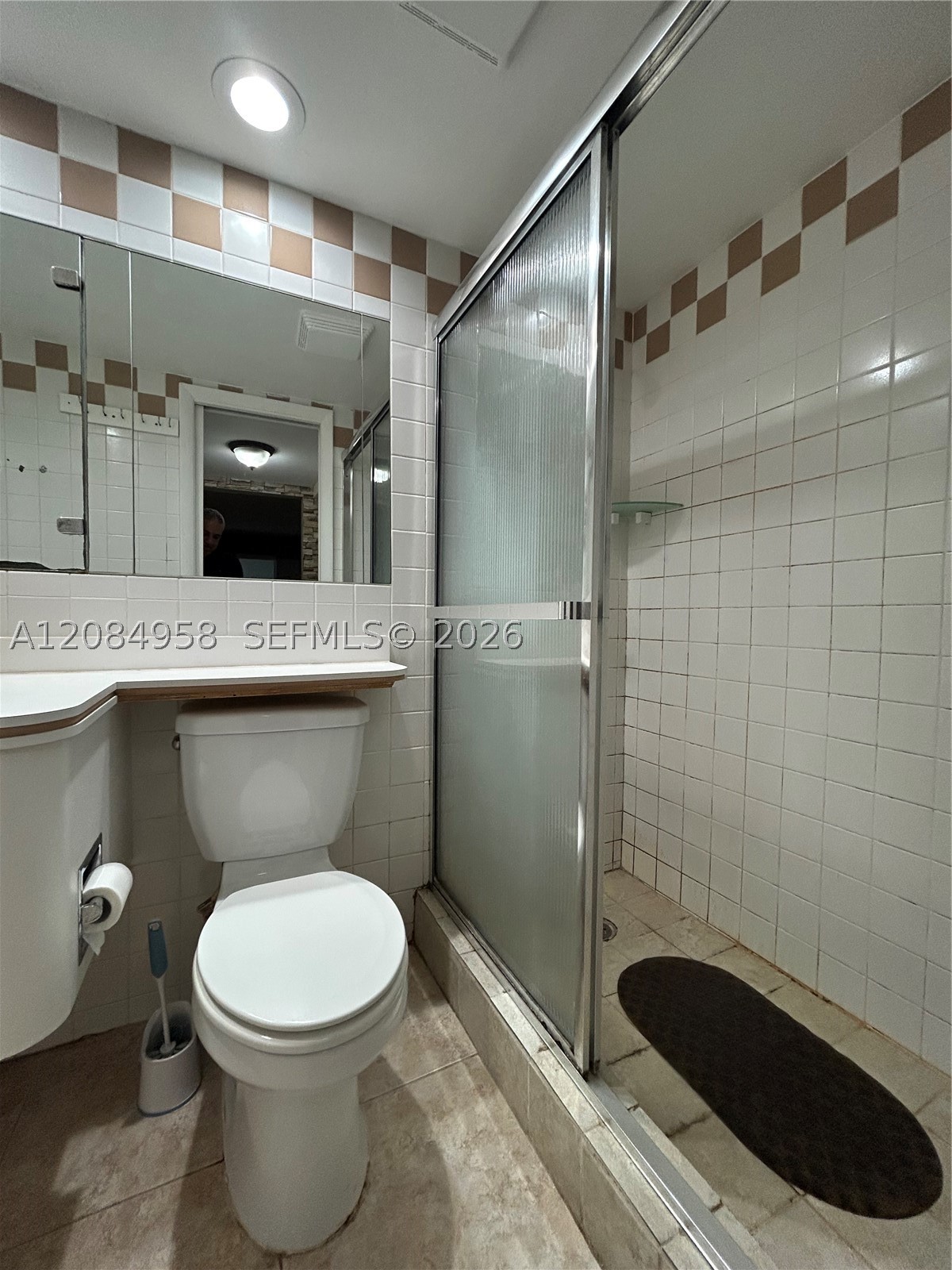 250 Layne Blvd #310, Hallandale Beach FL 33009