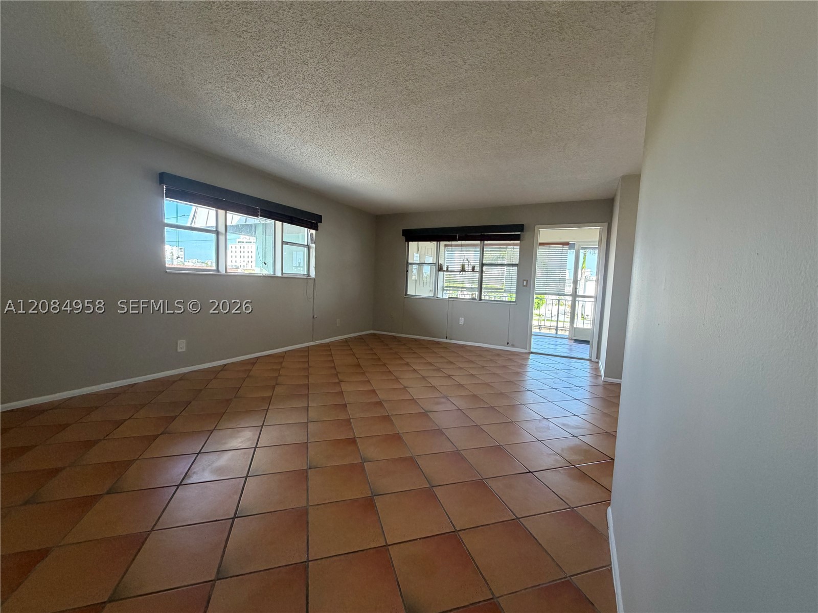250 Layne Blvd #310, Hallandale Beach FL 33009