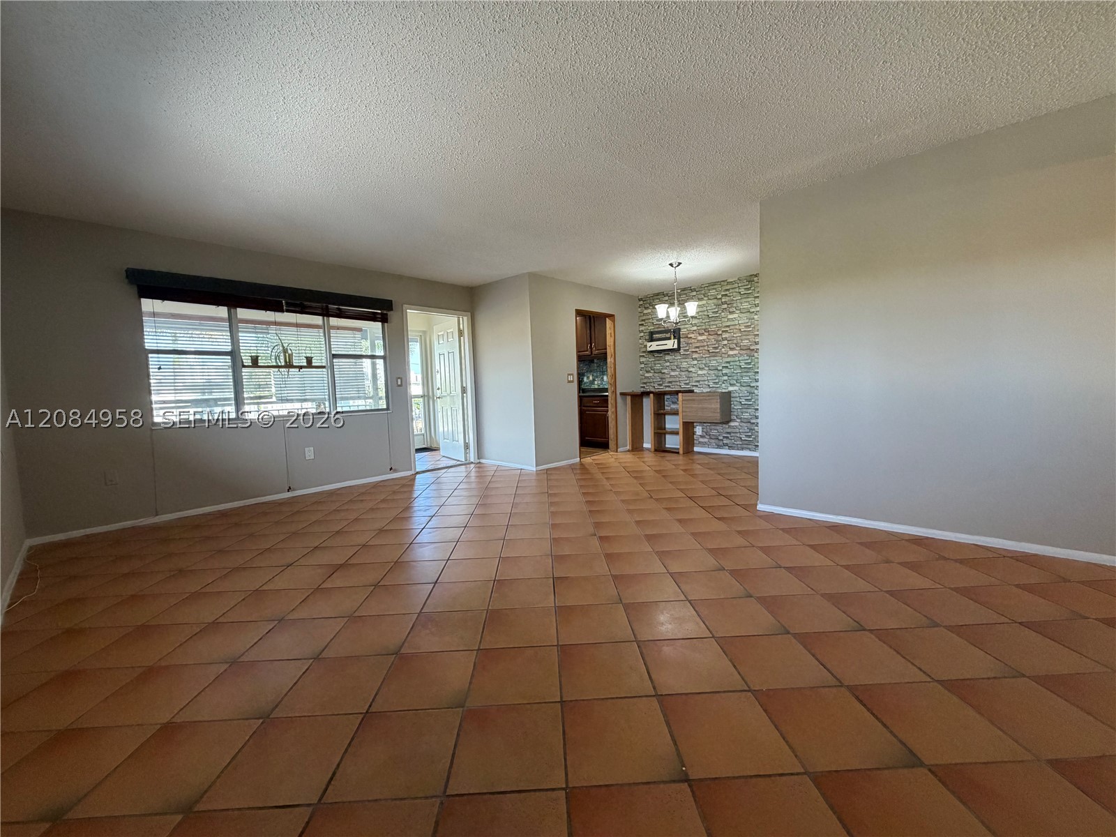 250 Layne Blvd #310, Hallandale Beach FL 33009