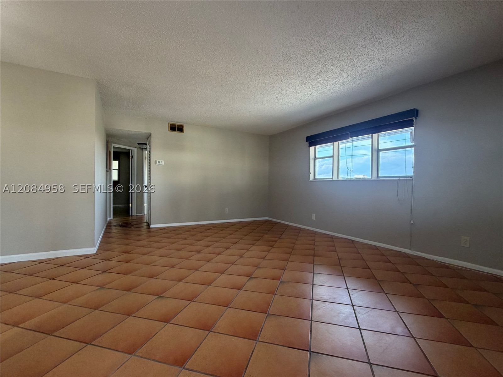 250 Layne Blvd #310, Hallandale Beach FL 33009